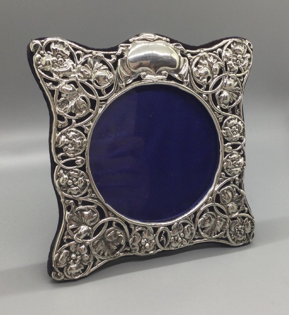 Late Victorian silver photo frame Birmingham 1901