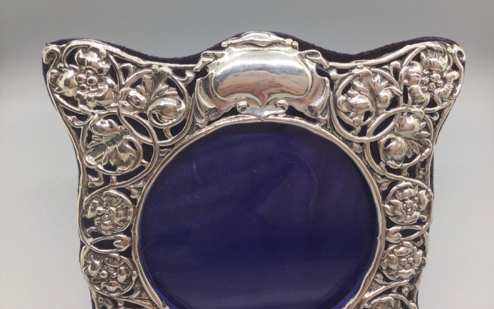 Late Victorian silver photo frame Birmingham 1901 View VII