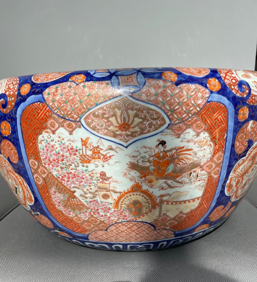 Late 19thc Japanese Meiji large planter c1880 View IV