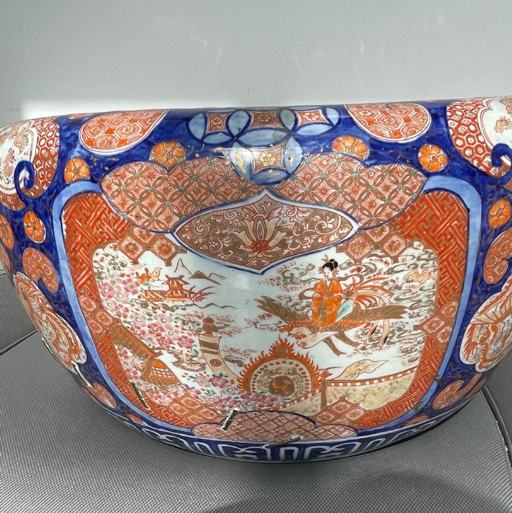 Late 19thc Japanese Meiji large planter c1880 View VI