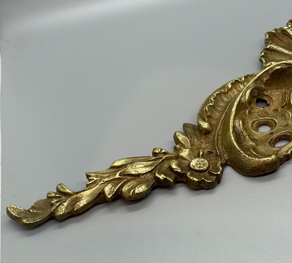 Superb late 19thc French gilt bronze surmount c1880 View IV