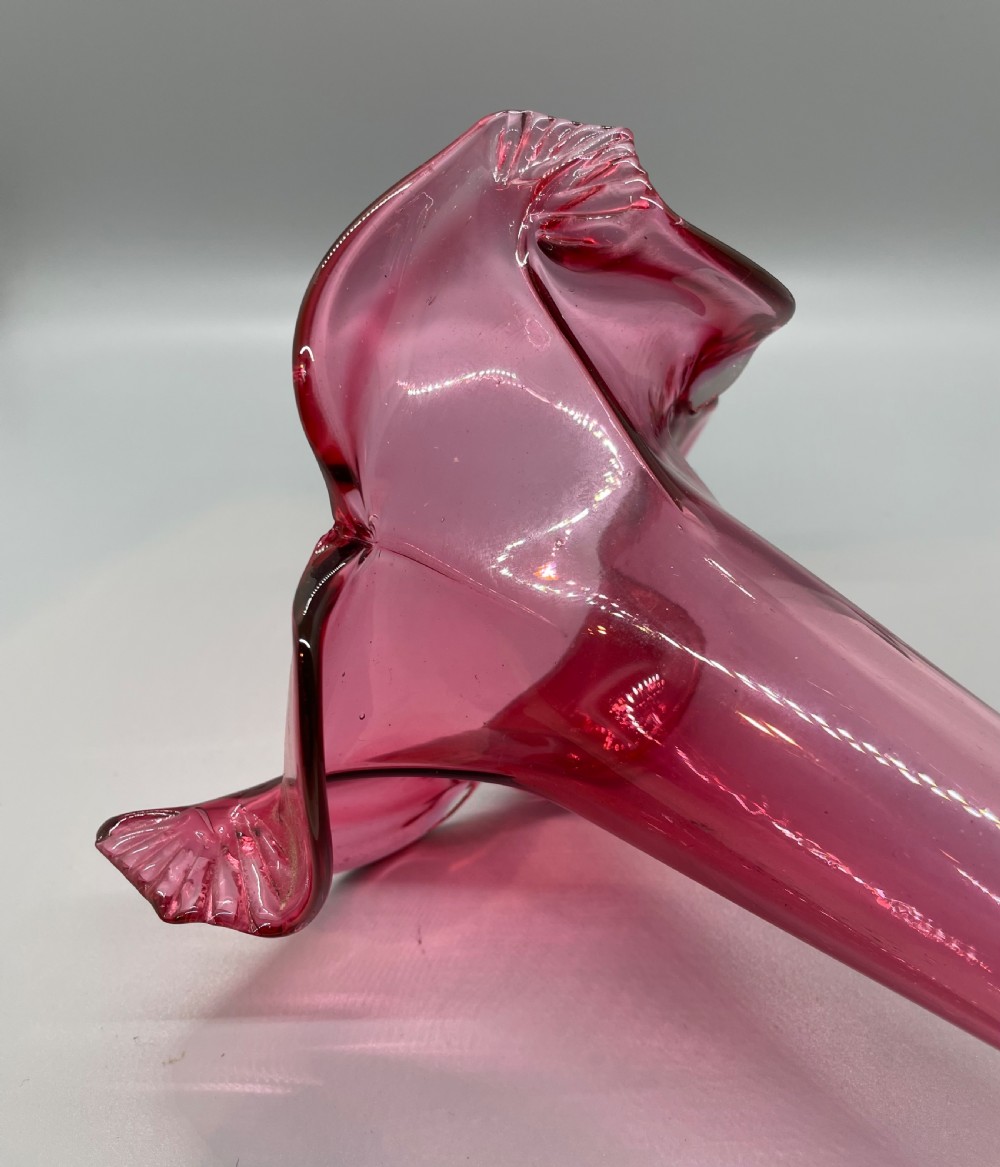 Late 19thc Victorian Art Nouveau cranberry vase c1880 View VII