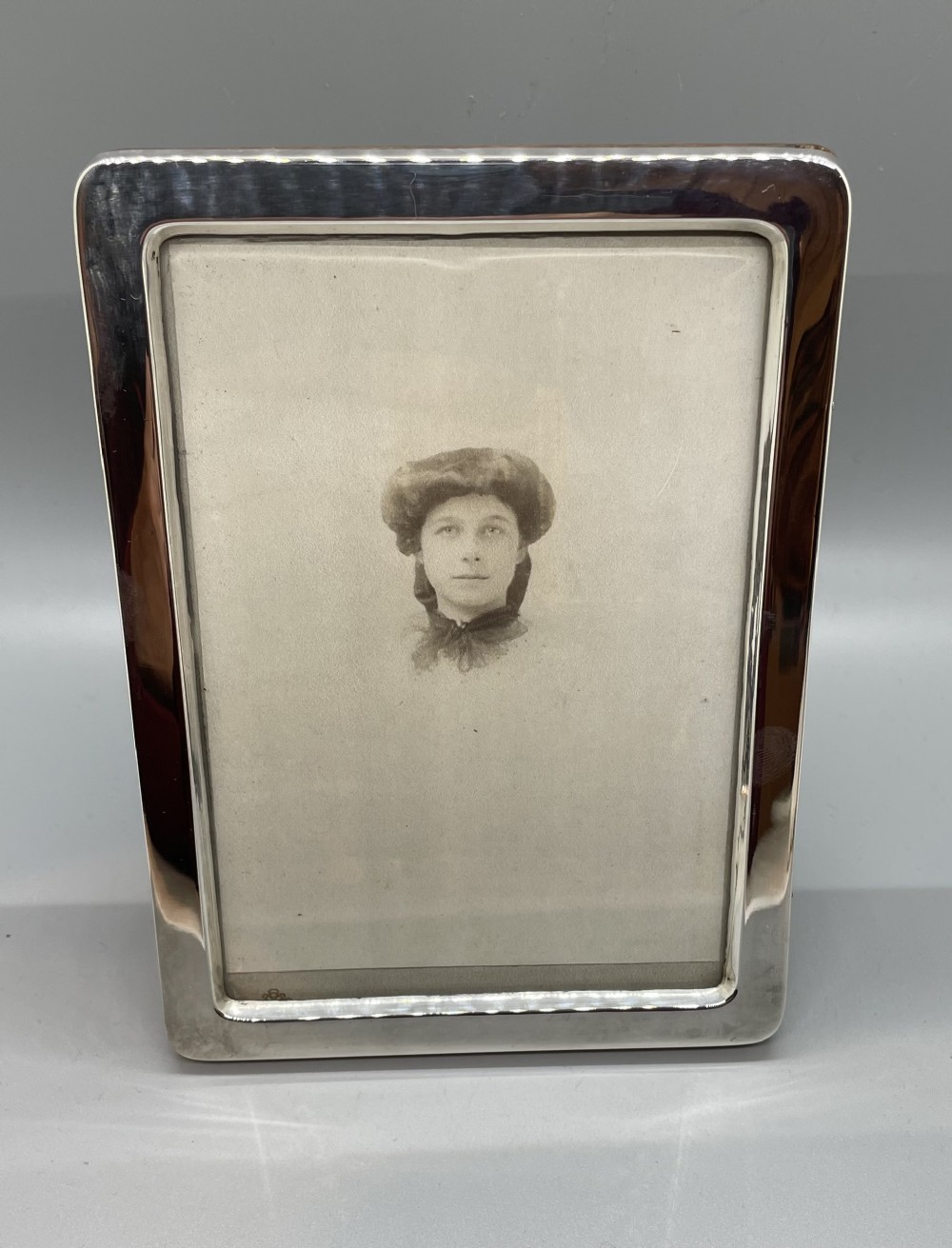 Edwardian silver photo frame Birmingham 1901