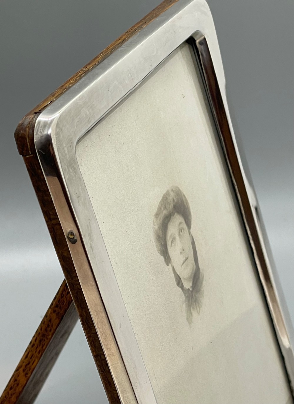 Edwardian silver photo frame Birmingham 1901 View VIII