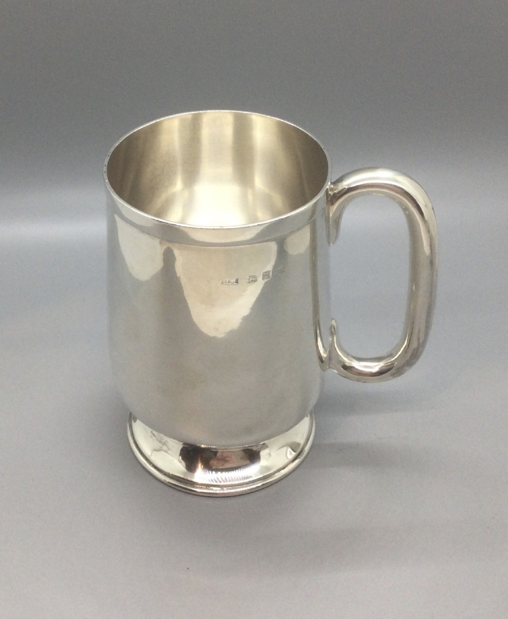 Victorian silver pint tankard mug Birmingham 1899