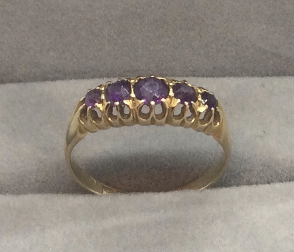 Victorian 18ct gold amethyst ring c1900