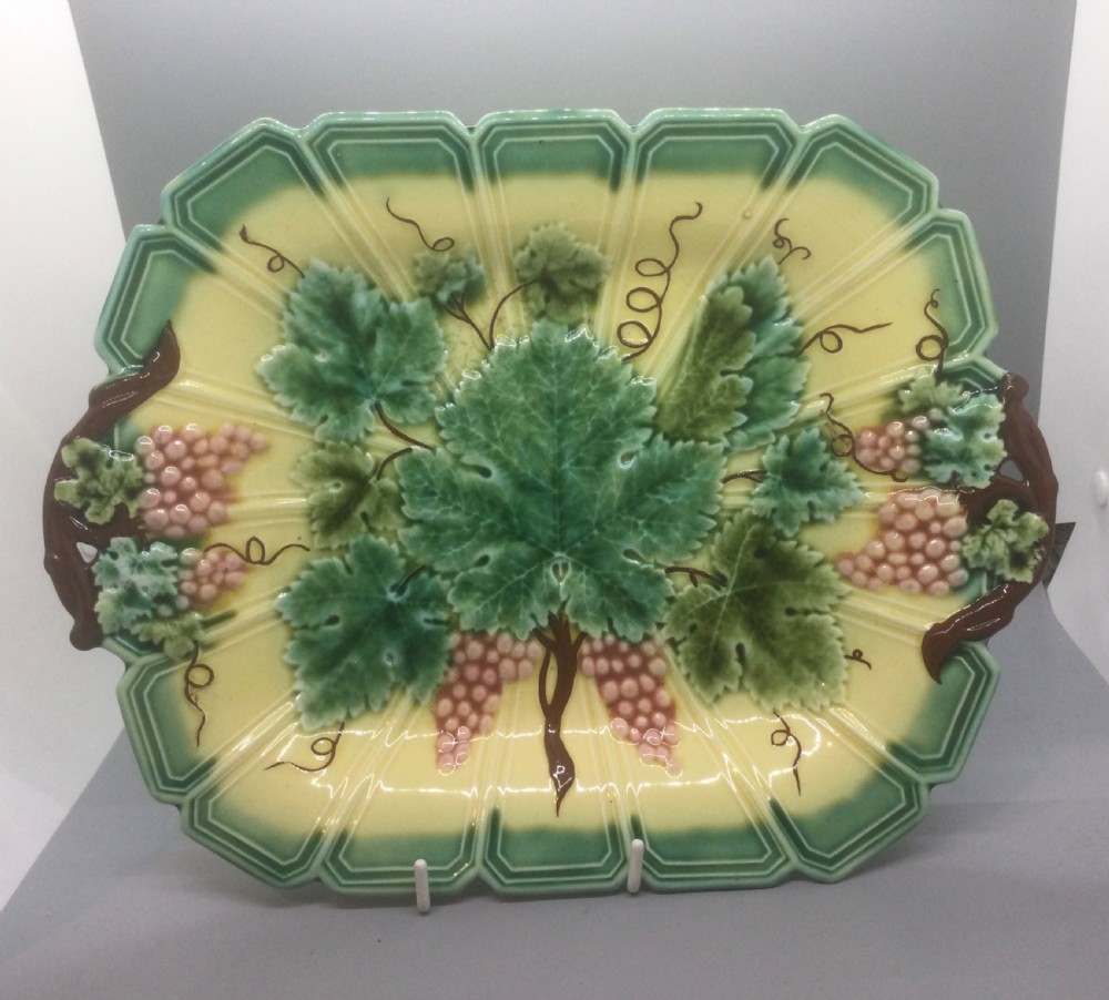 Antique French Sarreguemines majolica dish c1900