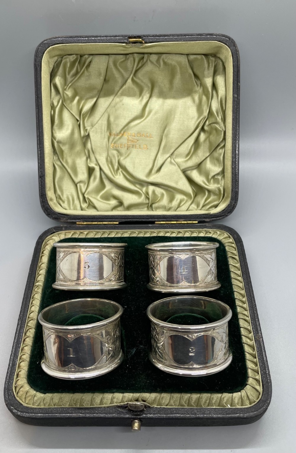 Edwardian set 4 silver numbered napkin rings Sheffield 1904 View III
