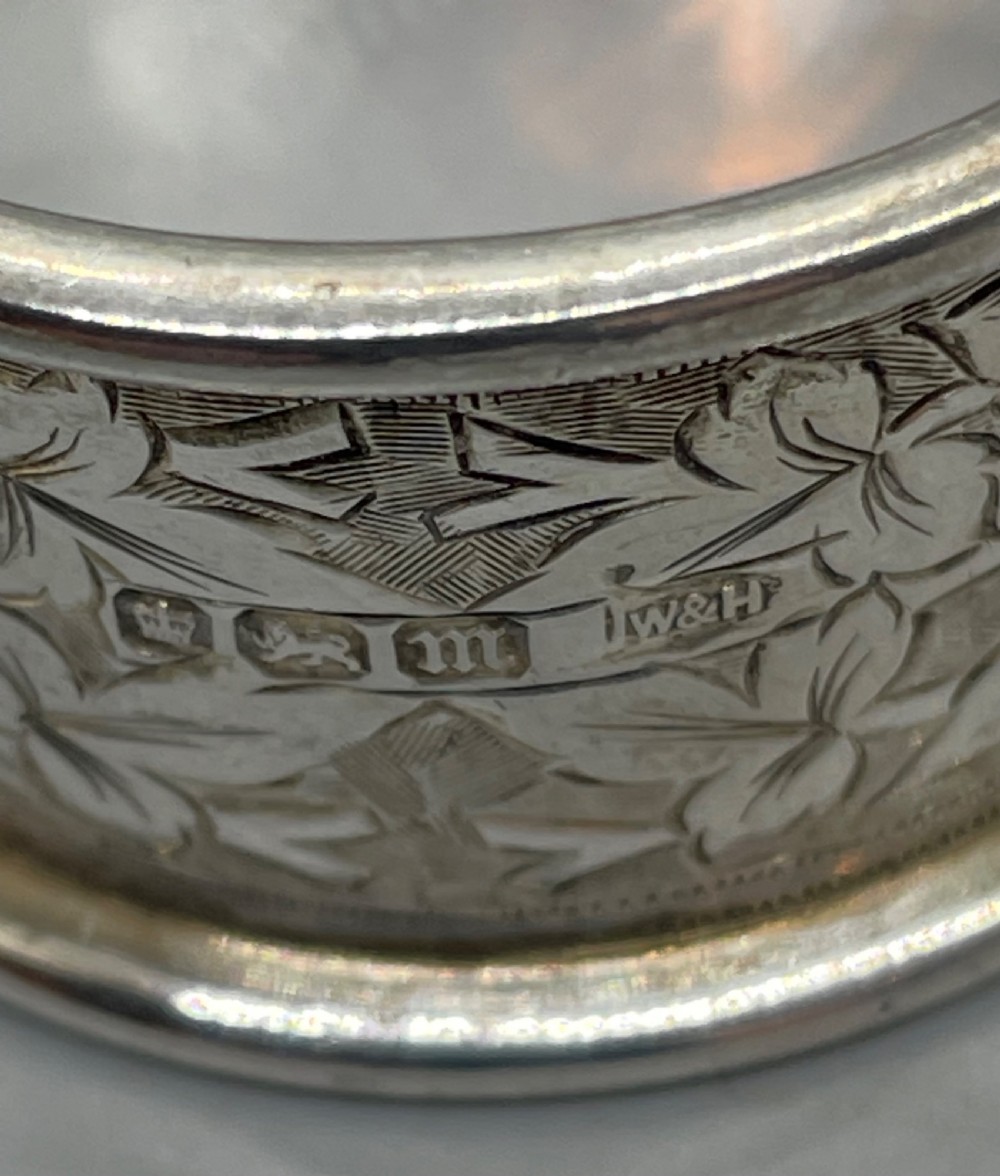Edwardian set 4 silver numbered napkin rings Sheffield 1904 View VII