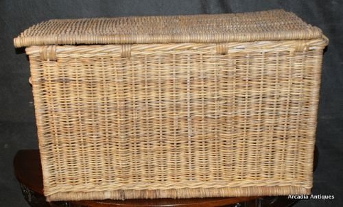 French Wicker Hamper