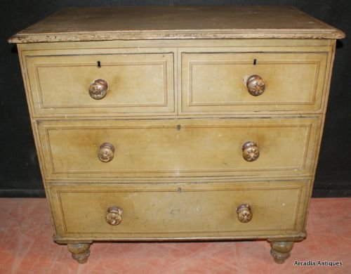 Victorian Chest of Drawers
