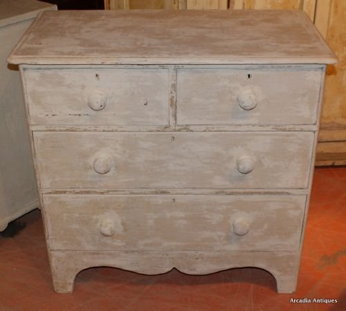 Painted Chest of Drawers