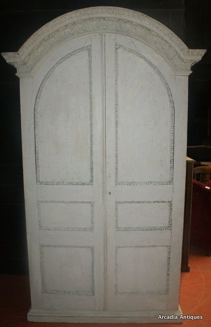 English Linen Cupboard