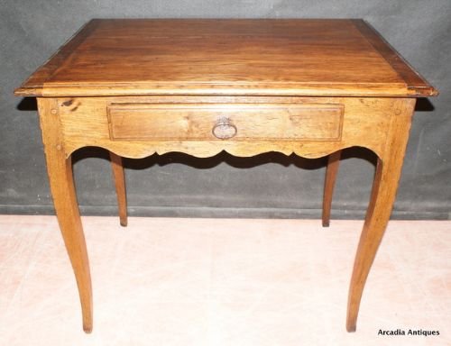 French Cableg Side Table