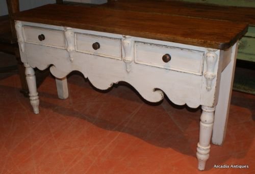 Yorkshire Serving Table