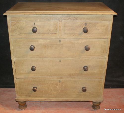 Victorian Chest of Drawers