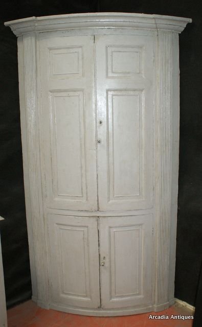 Georgian Bowed Corner Cupboard