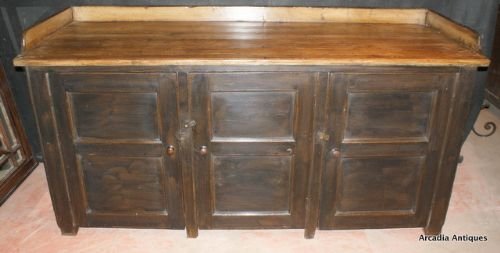 Scottish Dresser Base