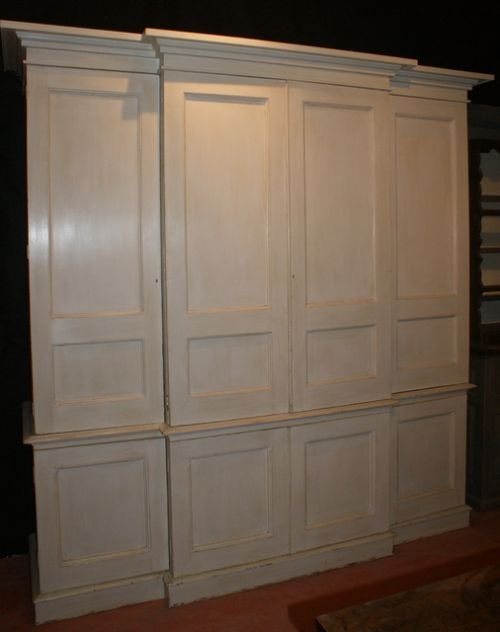 Wonderful Breakfront Linen Cupboard