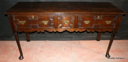 Padfoot Dresser Base