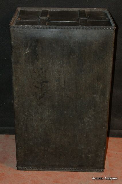 Zinc Container