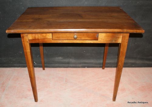 Cherrywood Lamp Table