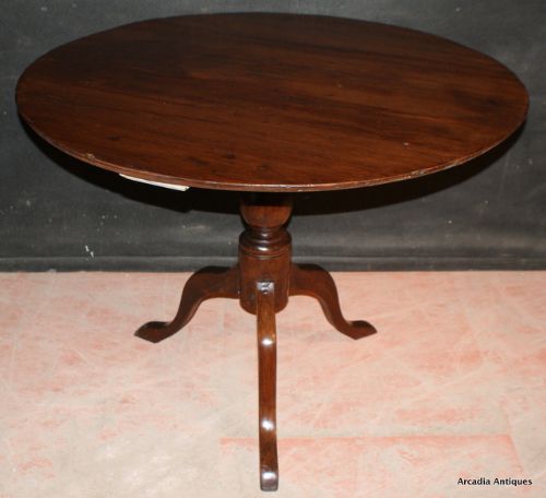 Tripod Table
