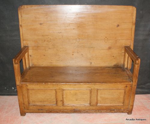Welsh Pine Settle Table