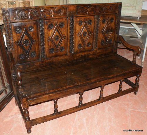 Welsh Oak Settle