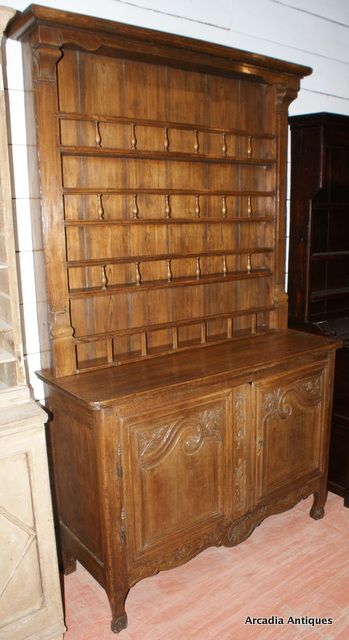 French Dresser