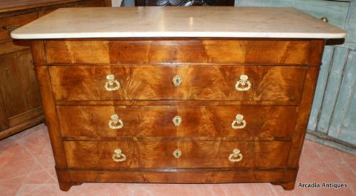 Figured Mahogany Commode