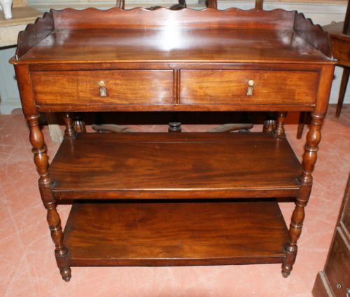 Mahogany Dumb Waiter
