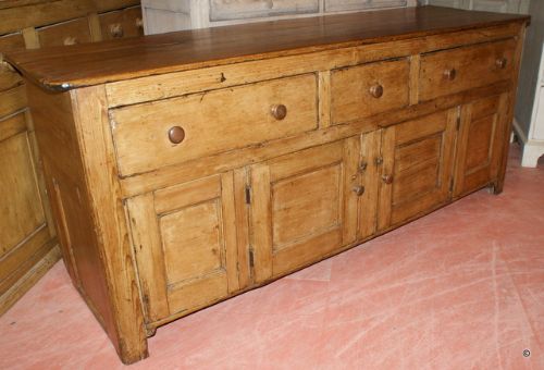 Scottish Dresser Base