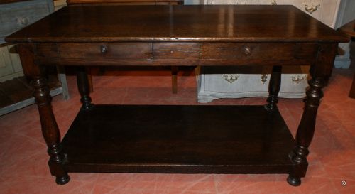 French Drapers Table