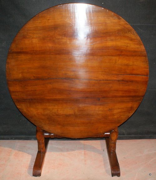 French Wine Tasting Table