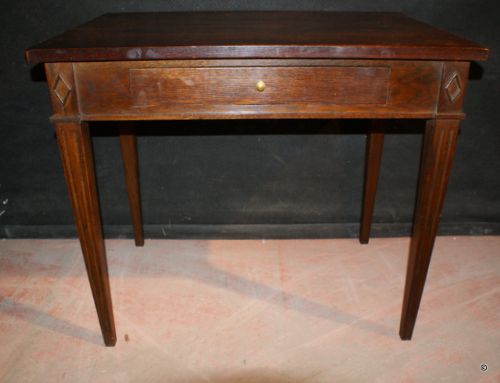 Oak Lamp Table