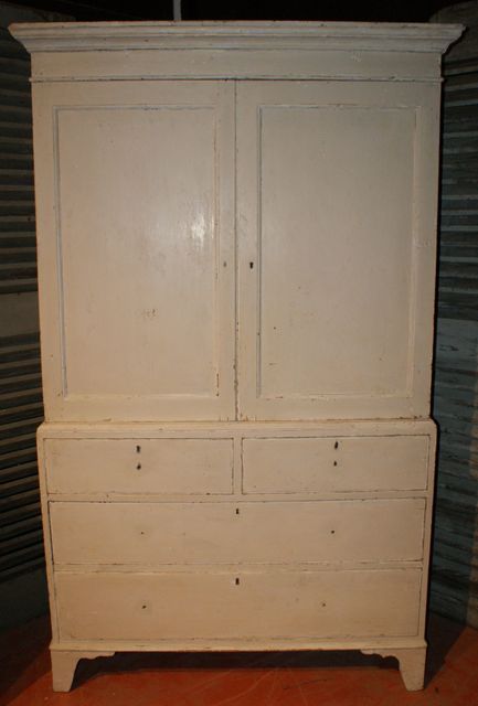 English Linen Cupboard