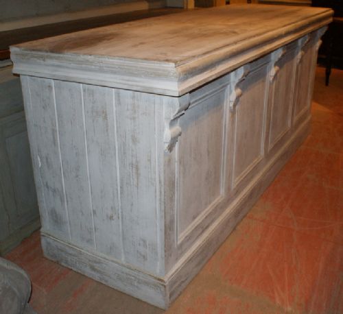 Victorian Island Unit / Counter