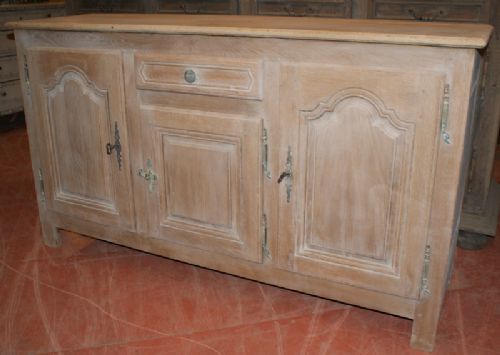 Bleached Buffet