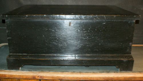 Low Painted Box