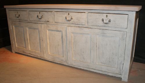 Scottish Dresser Base