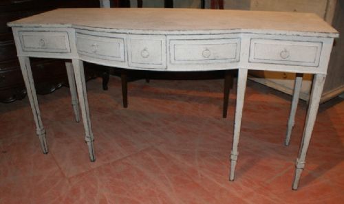 Bowfront Side / Serving Table