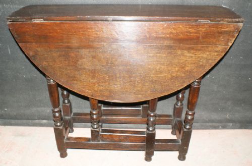 Oak Dropleaf Table