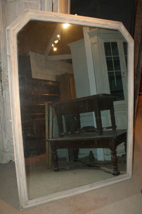 Bleached Mirror