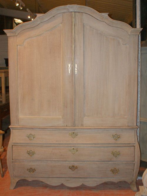 Elegant Dutch Linen Press