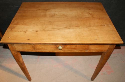 French Lamp Table