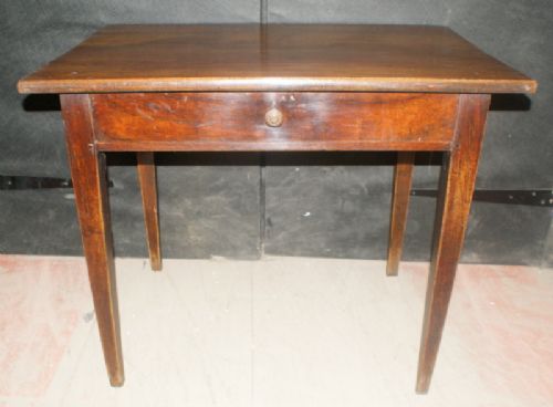 French Lamp Table