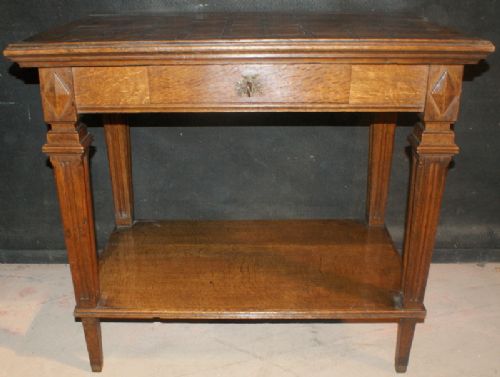 Neo Classical Lamp Table
