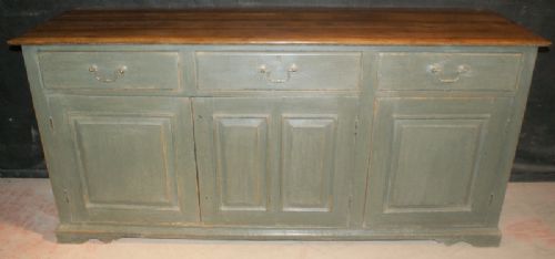 Pretty Dresser Base