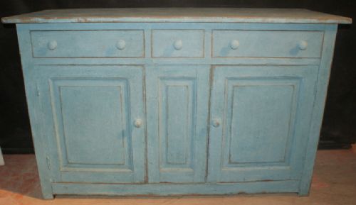 Scottish Dresser Base